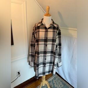 NWT Lightweight Flannel long top